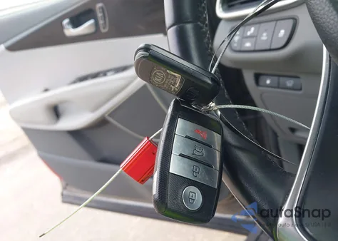 2017 Kia Sorento 3.3L Sx из США, поврежденный, VIN 5XYPKDA54HG304979